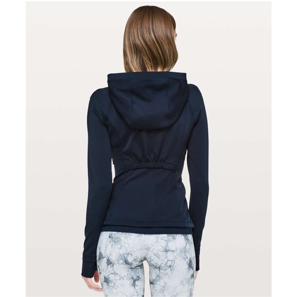 Lululemon Stopover Jacket - Picture 2 of 15